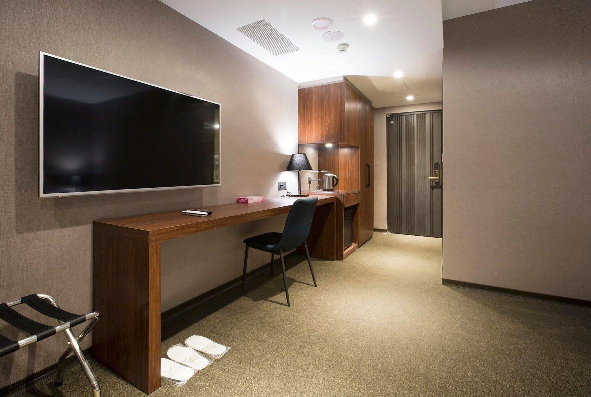 Noble Hotel Taipei Eksteriør billede