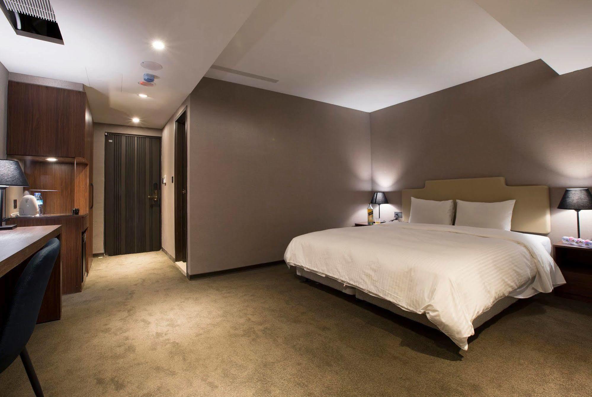 Noble Hotel Taipei Eksteriør billede