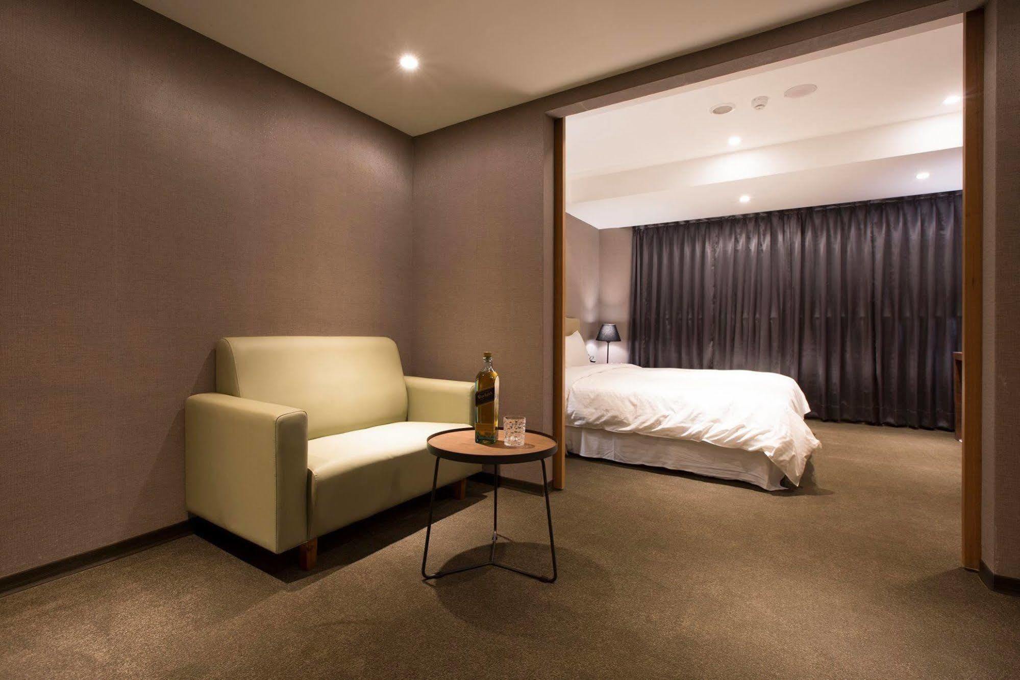 Noble Hotel Taipei Eksteriør billede